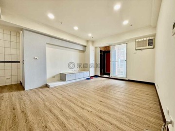 楠梓右昌❤️軍校錄❤️免整理陽台進出大三房+車位｜高雄市楠梓區萬昌街