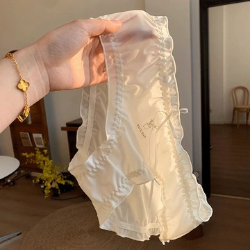 DUYI~夢詩 內褲女性感冰絲短褲無痕蜜桃臀3D麵膜褲裸感包臀三角褲頭