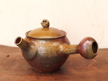 備前燒 茶壺・達摩 k1-099