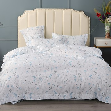 FOCA 吸濕排汗天絲 兩用被床包組  床包＋兩用被＋枕套組  床包182 x 188cm + 兩用被182 x 212cm + 枕套45 x 75cm  稻花香