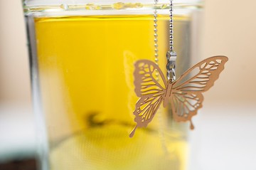 01LIV不銹鋼濾茶器 CHICHI濾茶球 蝴蝶吊饰泡茶器