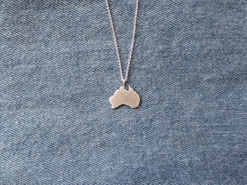 我們的愛情相隔七千公里- 迷你澳洲純銀項鍊（溫度霧面）