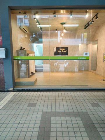 近文心崇德北屯各大商圈VS十四期吃市住店附平車｜台中市北屯區瀋陽路一段