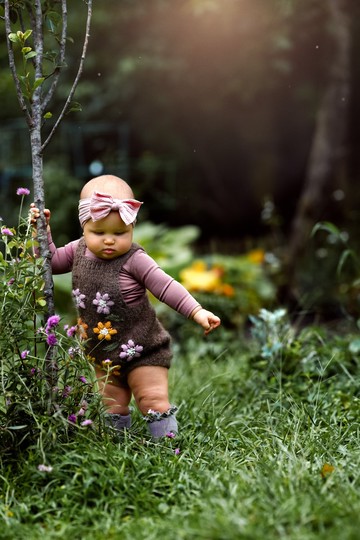 花朵連身衣，手工編織嬰兒連身衣，有機，羊駝，孩子，鮮花