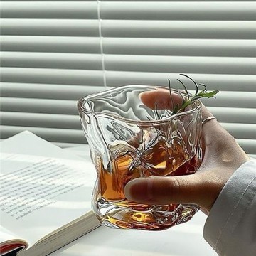 【包郵】4只裝高顏值創意扭扭杯異形威士忌酒杯加厚家用玻璃杯