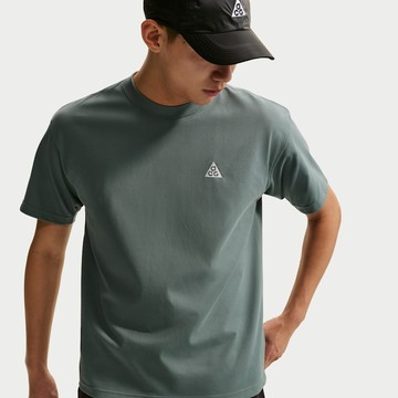 Nike ACG Short-Sleeve T-Shirt