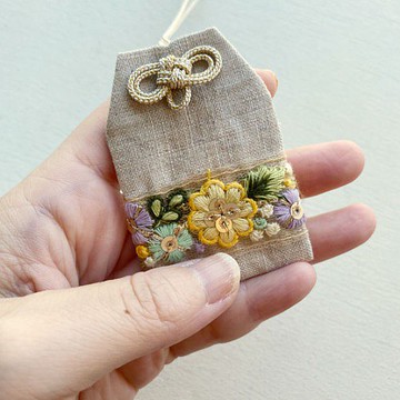 Mars 印度刺繡手袋・護身符手袋・黃色