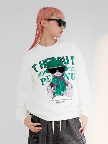 圍巾小熊卡通大學T