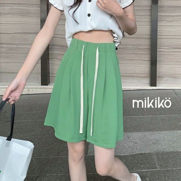 美木子｜出清｜垂感寬鬆抽繩西裝五分褲【B10422】多巴安 夏日 鬆緊腰 高腰 薄款 闊腿褲 休閒短褲 五分寬褲 西裝褲