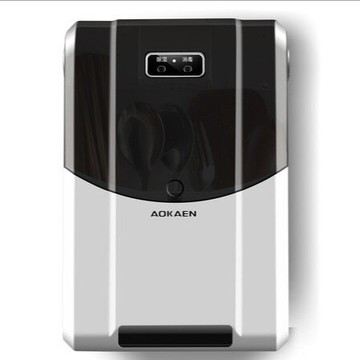 廚房筷子置物架 多功能免打孔壁掛式勺子消毒機殺菌烘乾防塵帶蓋 摩可美家