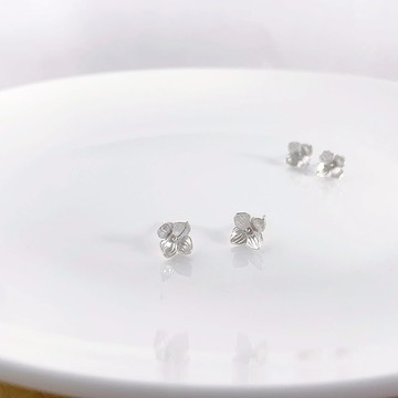 繡球花 花瓣 花朵 - 純銀耳針 耳環 耳夾 紫陽花