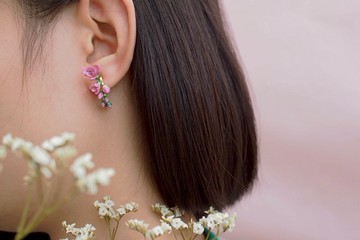 小蒼蘭耳環、耳釘、粉紅色花朵耳環、琺瑯首飾