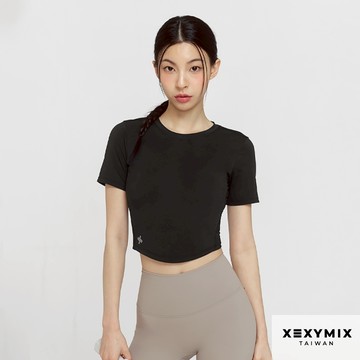 XEXYMIX Icescent 冰羽毛香氣圓弧下襬短袖上衣 XFK1TS1001 共6色 運動 短版上衣 TS1001