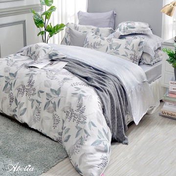 【Great Living格蕾寢飾】英國Abelia 綠之夢境 加大天絲木漿四件式兩用被床包組