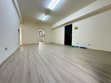 大里｜塗城市場｜全新整理｜三房附車位｜台中市大里區鳳城街