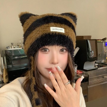 熱賣爆款秋冬新款針織帽女條紋貓耳保暖毛茸帽子套頭冷帽時尚ins風毛綫帽-L1001 Y76V