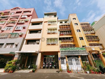 近文化中心丨正街上屋況優 丨正4樓大地坪透天｜高雄市苓雅區五權街