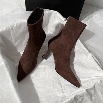 棕色細跟短靴女2025年秋冬新款百搭法式彈力靴絨面尖頭高跟瘦瘦靴