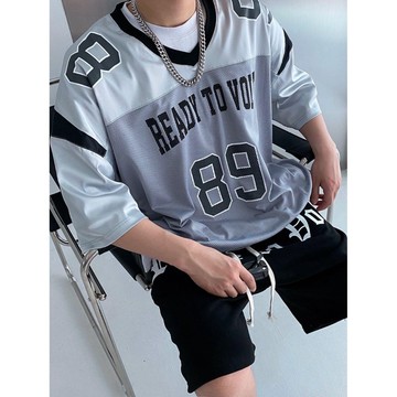 [HYC] 韓國 READY TO VOLT 數字 89 美式 寬鬆 球衣 V領 緞面 拼接 數字印花 短袖【18837
