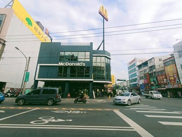翰約~大東捷運麥當勞人流車流旺店｜高雄市鳳山區經武路