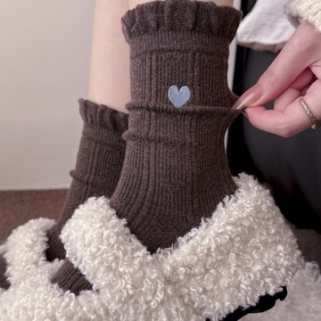 冬天加厚保暖軟絨咖藍韓系ins愛心碎花條紋中筒襪百搭堆堆襪女襪