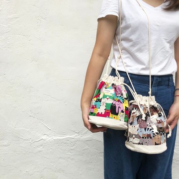 肩背 斜背 踏青 水桶包 可調長度 :::貓團:::