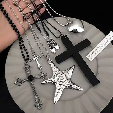 ⚡精心優選⚡韓國小衆設計酷辣同款銀色十字架項鍊女長款頸鍊 朋克復古y2k頸飾1101