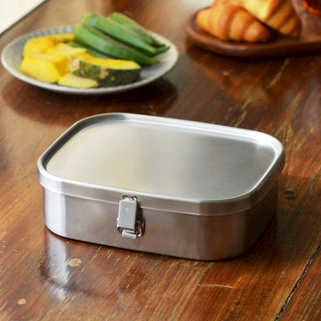 日本製18-8不鏽鋼方形密封便當盒(附分隔片)-1000ml 單一規格