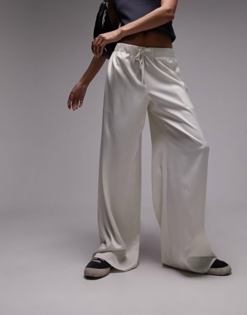 Topshop plain satin wide leg trouser in champagne-Gold