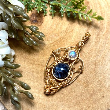 能量水晶項鍊-輕擁-彼得石、水晶靈擺項鍊