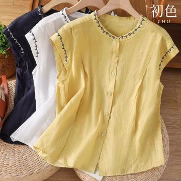 初色 棉麻復古風純色刺繡單排釦短袖襯衫上衣女上衣-共3色-14573(M-3XL可選)