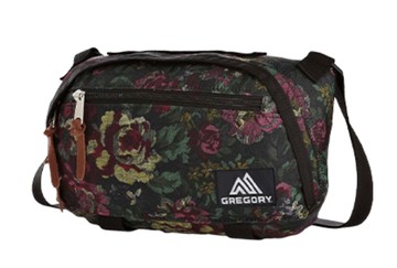 【【蘋果戶外】】GREGORY 146503-0511 花園油彩【3L】Transfer M2 斜背包 日系潮包 肩背包 休閒袋 斜肩背包 休閒背包 日本潮包 都市旅遊 運動 爬山
