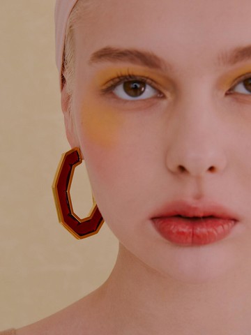 Clear Septangular Earrings Red
