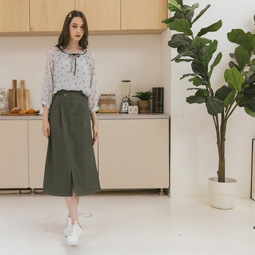 【CUMAR】腰圍帶絆活褶鉛筆長裙 綠 駝