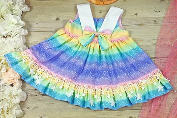 蝴蝶結彩虹星星洋裝