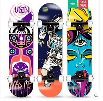 四輪滑板初學者女生 專業板雙翹成人男女 王一博同款極限青春滑板