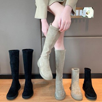 靴子女長筒靴2022年新款網紅新火百搭復古絨面圓頭粗跟黑色短靴子