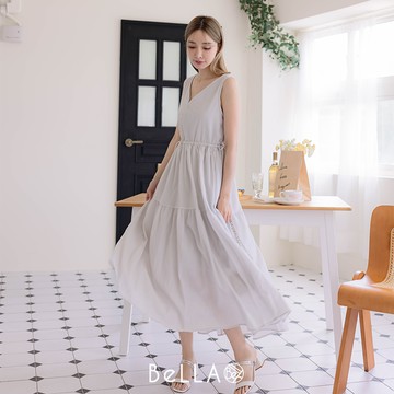 【三件$1500】BeLLA 抽繩波浪飄逸長洋裝 質感灰