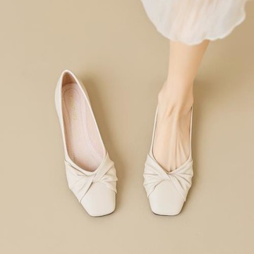 法式溫柔單鞋女晚晚鞋平底豆豆鞋軟底瓢鞋夏媽媽鞋大碼女鞋41到43