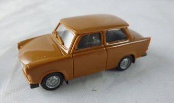 【震撼精品百貨】西德Herpa1/87模型車~Trabant 601s Limousine咖【共1款】