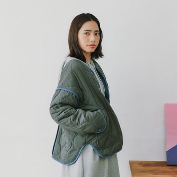 【Dailo】童趣配色多口袋絎縫鋪棉外套 綠 咖 灰