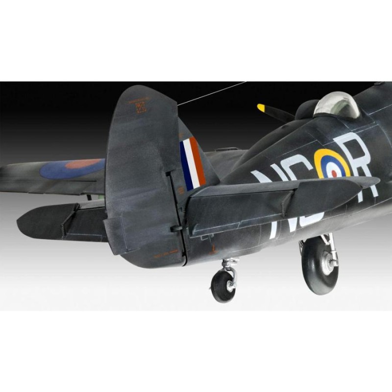 ドイツレベル 1/48 イギリス空軍 ボーファイター IF ナイトファイター