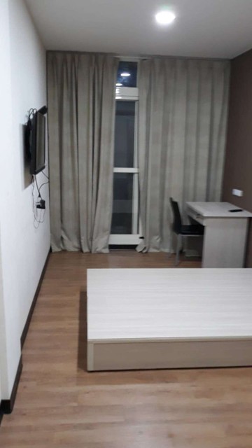 東區有電梯黃金店套｜台中市東區東英路