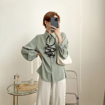 堂系列 法式長袖襯衫洋氣收腰顯瘦典雅百搭褶皺燈籠袖上衣女裝 W
