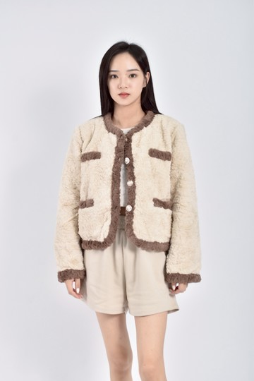 (XL) halufei質感小香風毛毛短版杏色外套