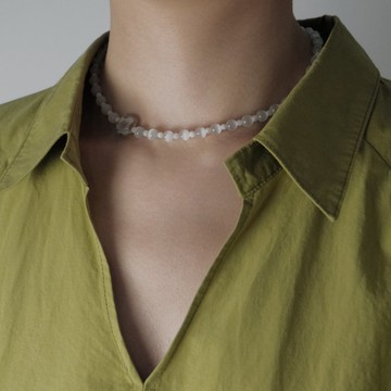 -藍冰-白色貓眼石鎖骨項鏈