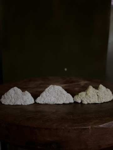 下班之後的小山群 三入組 l 廢紙漿手捏療癒擺飾