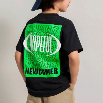 日本 BRANSHES - 100%棉 酷帥印花短袖上衣-背後大矩形-黑