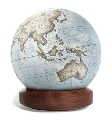 Bellerby The Walnut Albion Desk Globe