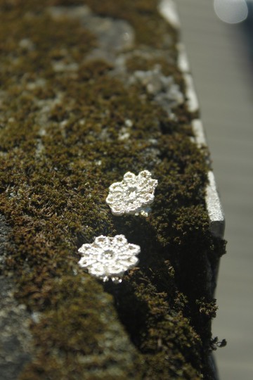 優雅的嘗試 - 蕾絲耳針